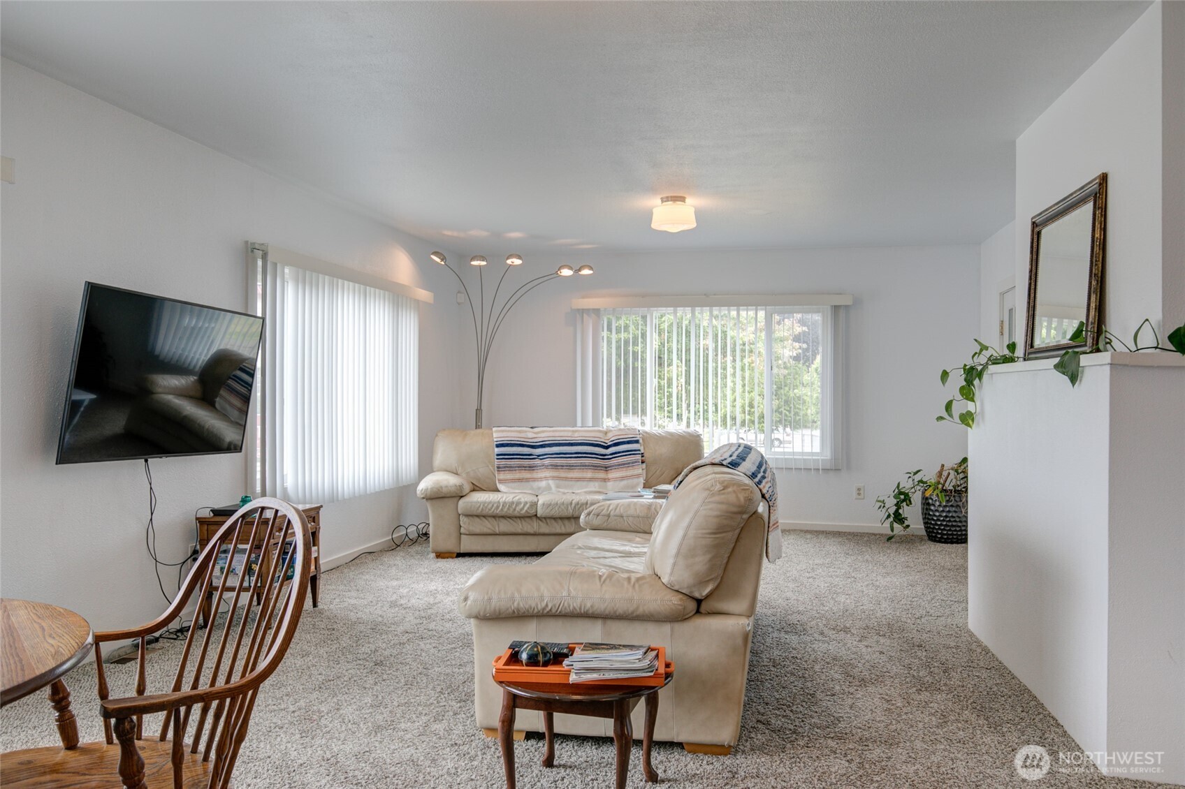 201 East 3rd Street Aberdeen, WA 98520 - Photo 4 of 35