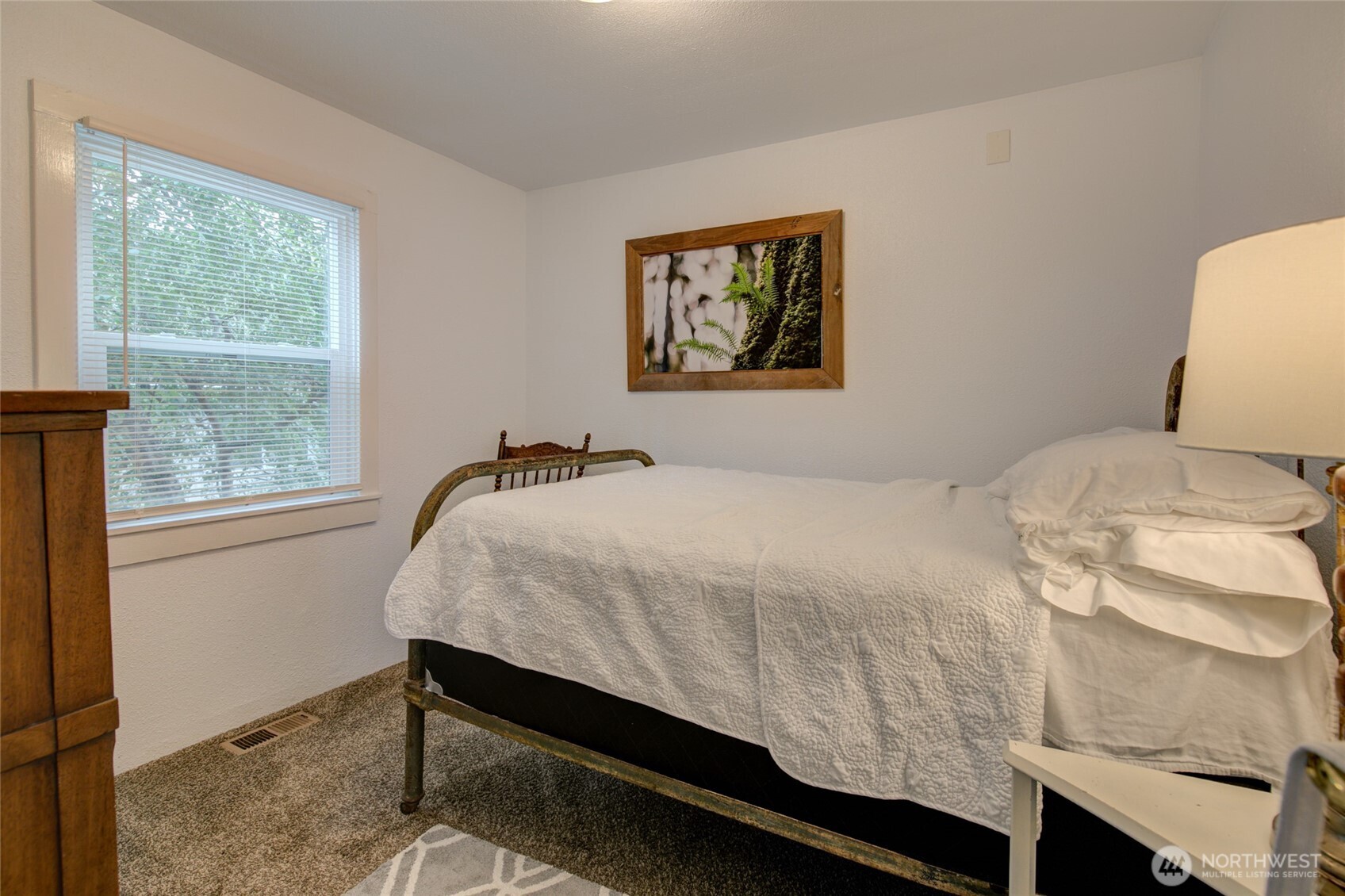 201 East 3rd Street Aberdeen, WA 98520 - Photo 10 of 35