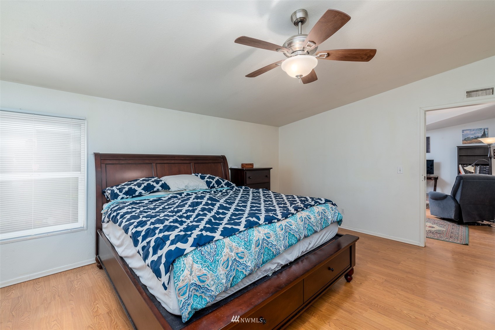 7770 Kendall Road Maple Falls, WA 98266 - Photo 13 of 36 Gallery Image 13