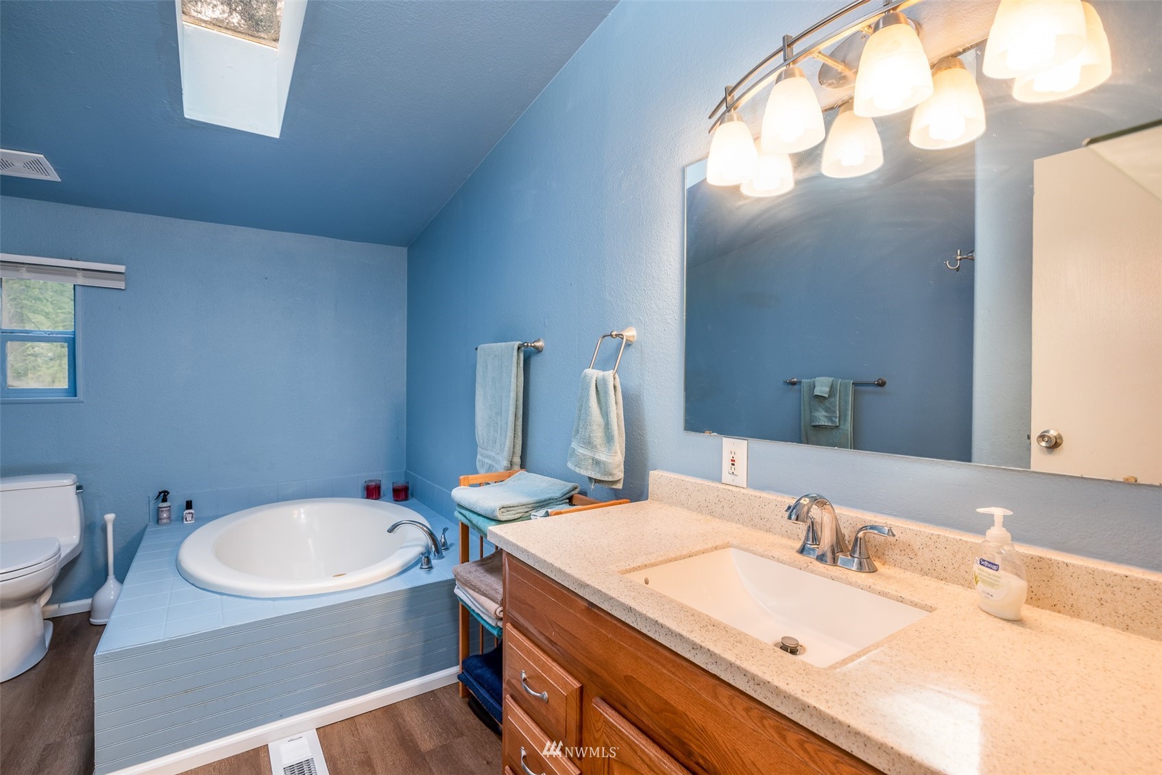 7770 Kendall Road Maple Falls, WA 98266 - Photo 14 of 36 Gallery Image 14