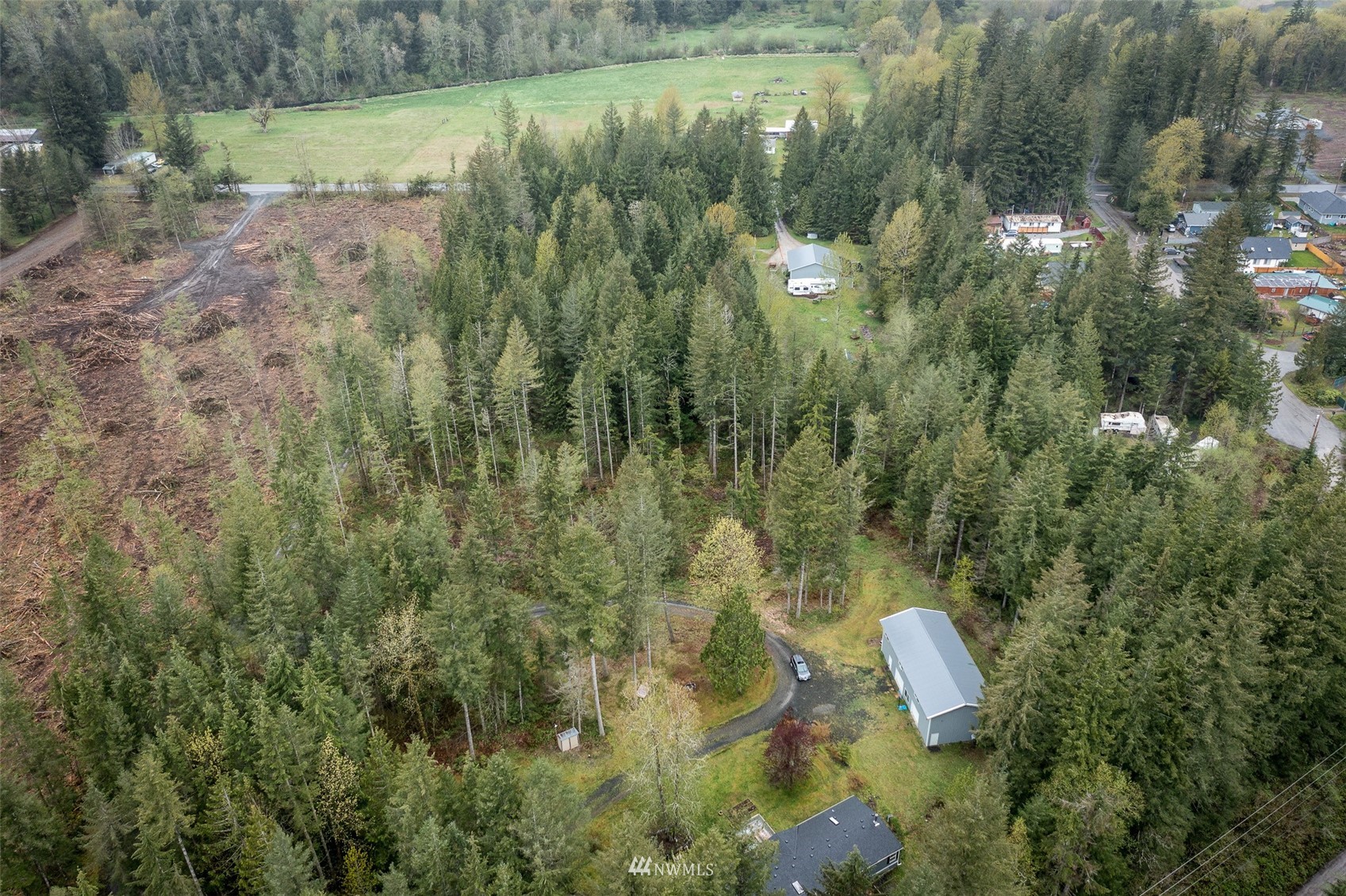 7770 Kendall Road Maple Falls, WA 98266 - Photo 32 of 36 Gallery Image 32