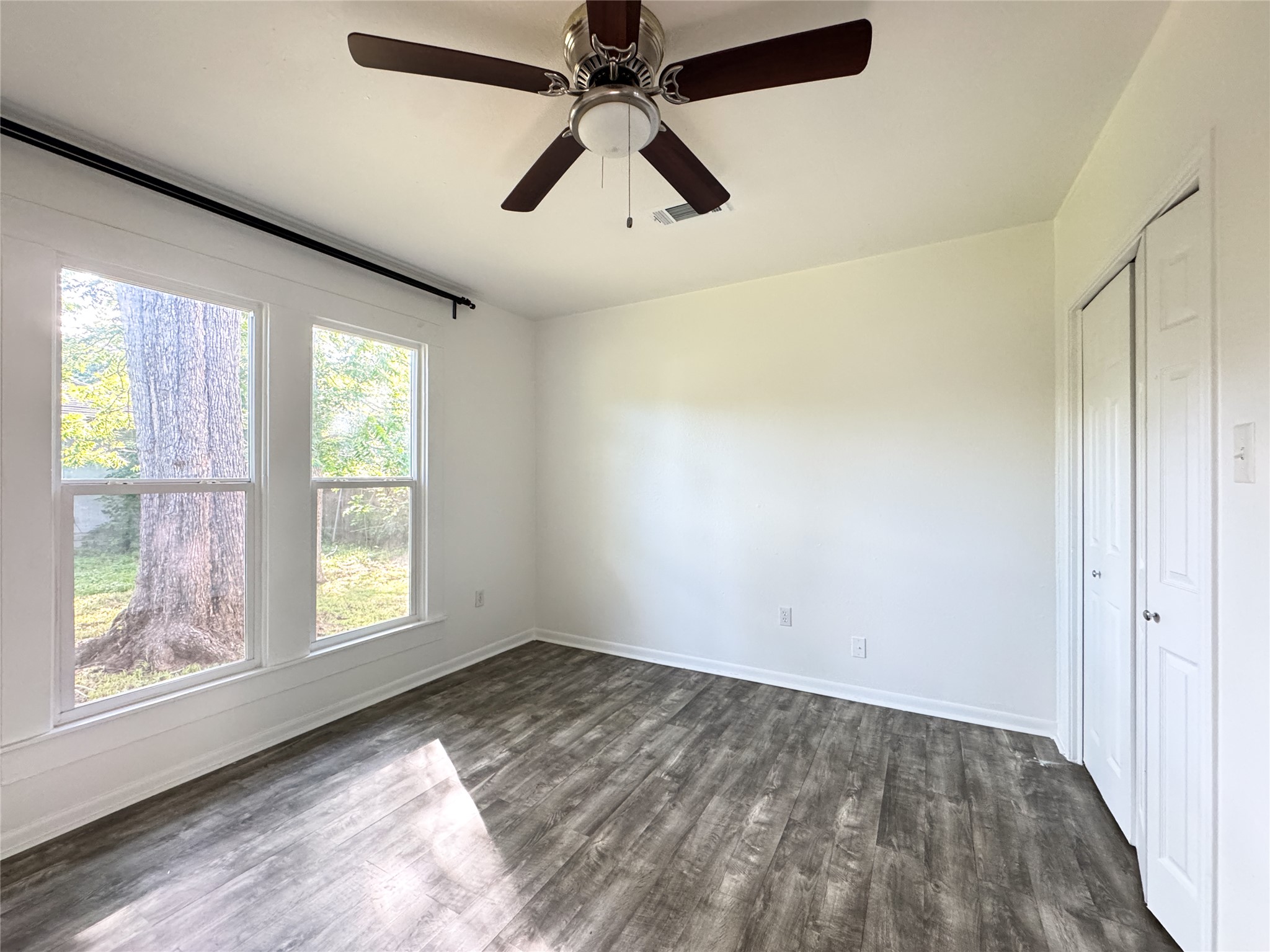 302 East Brenham Street Elgin, TX 78621 - Photo 22 of 38 Bedroom #3