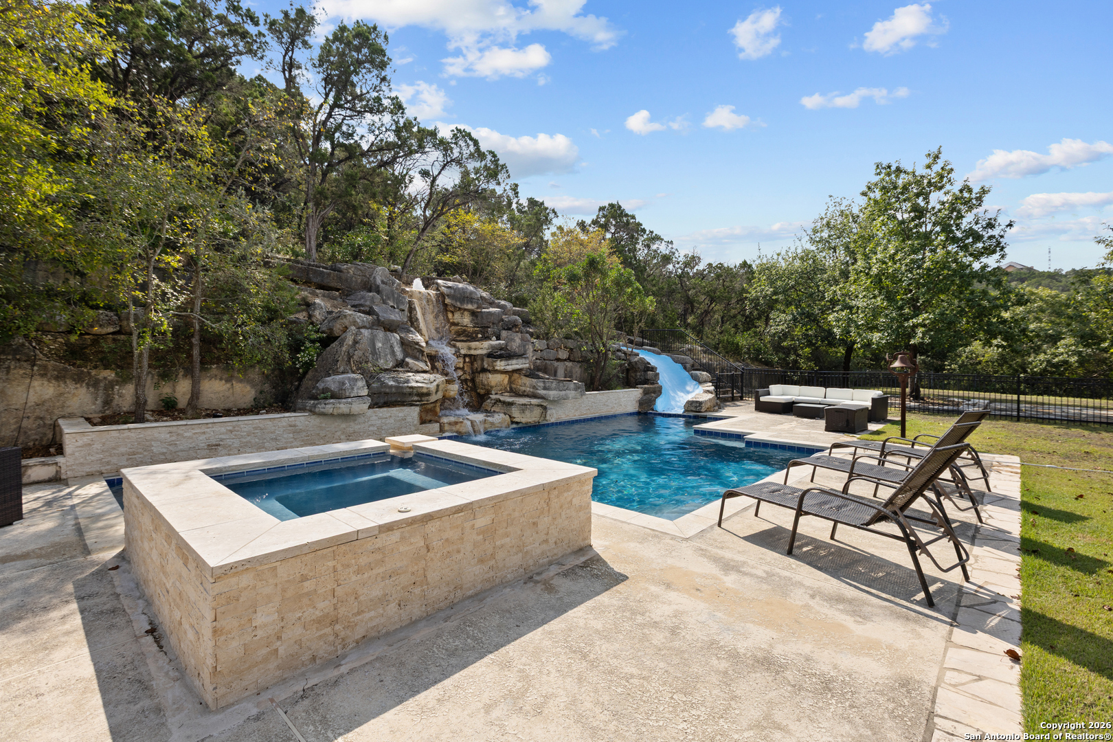 10924 Reyes Canyons Helotes, TX 78023 - Photo 5 of 61