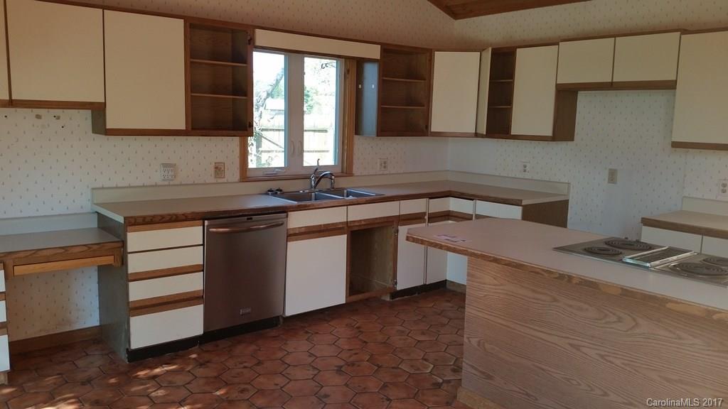 32 Old Lime Kiln Road Arden, NC 28704 - Photo 6 of 10 Gallery Image 6