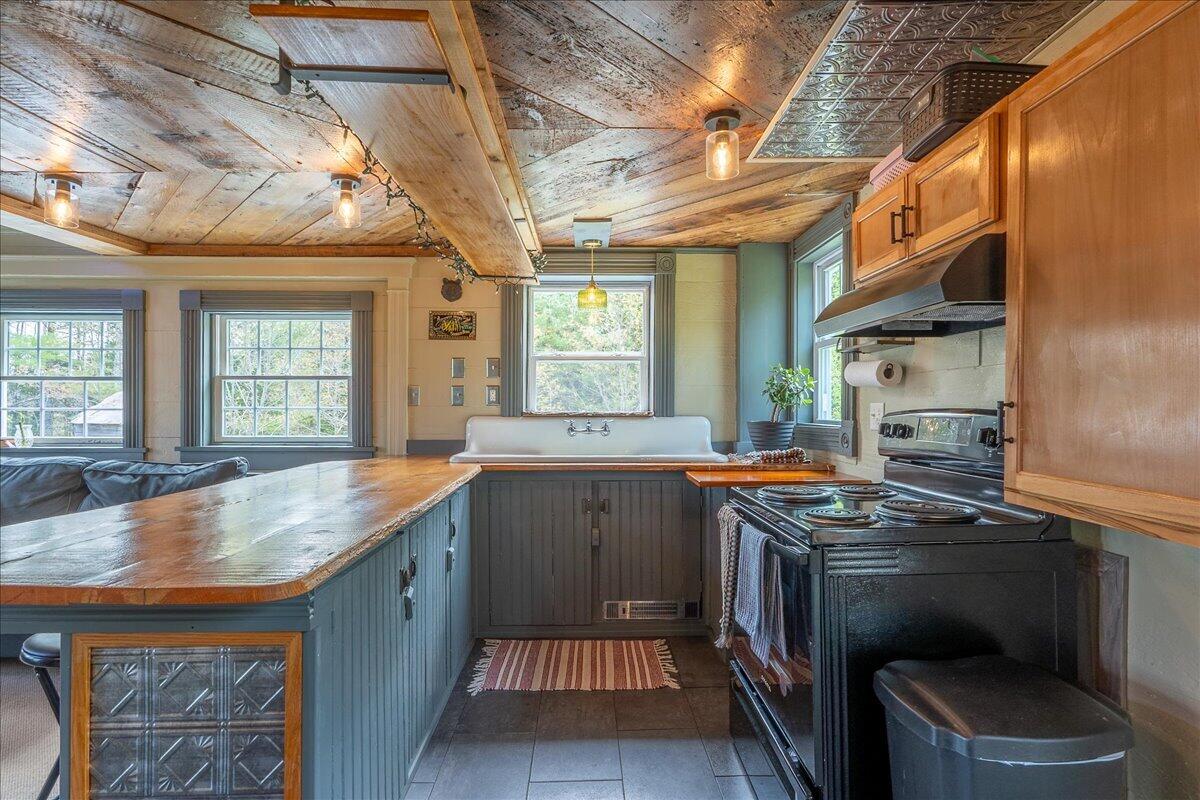 33 Blake Farm Road Edgecomb, ME 04556 - Photo 15 of 42 26-33 Blake Farm Rd-26