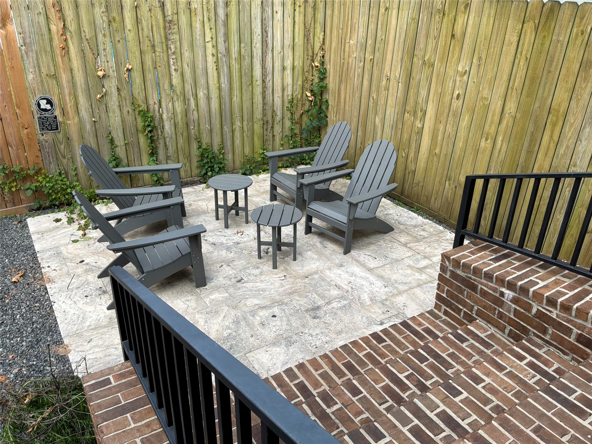 922 Alexander Street Houston, TX 77008 - Photo 36 of 43 Stone patio