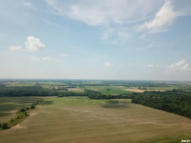 $1,000,000 | 0 North Stanford Road, Flora, IL 62839