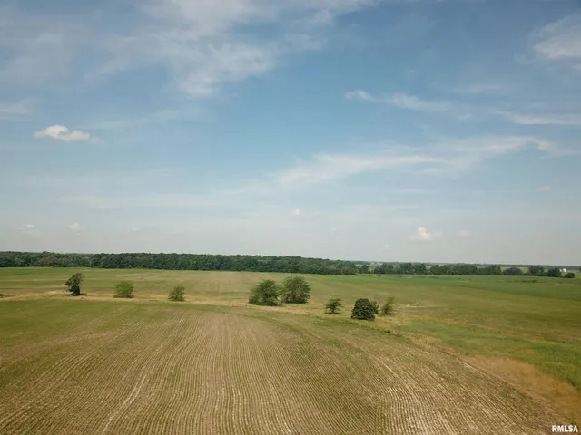 $1,000,000 | 0 North Stanford Road, Flora, IL 62839