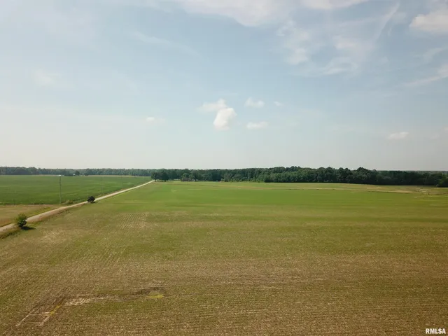 $1,000,000 | 0 North Stanford Road, Flora, IL 62839