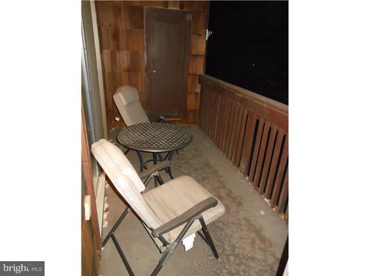 16 Rittenhouse Court, Unit 187 Wayne, PA 19087 - Photo 7 of 11 Patio