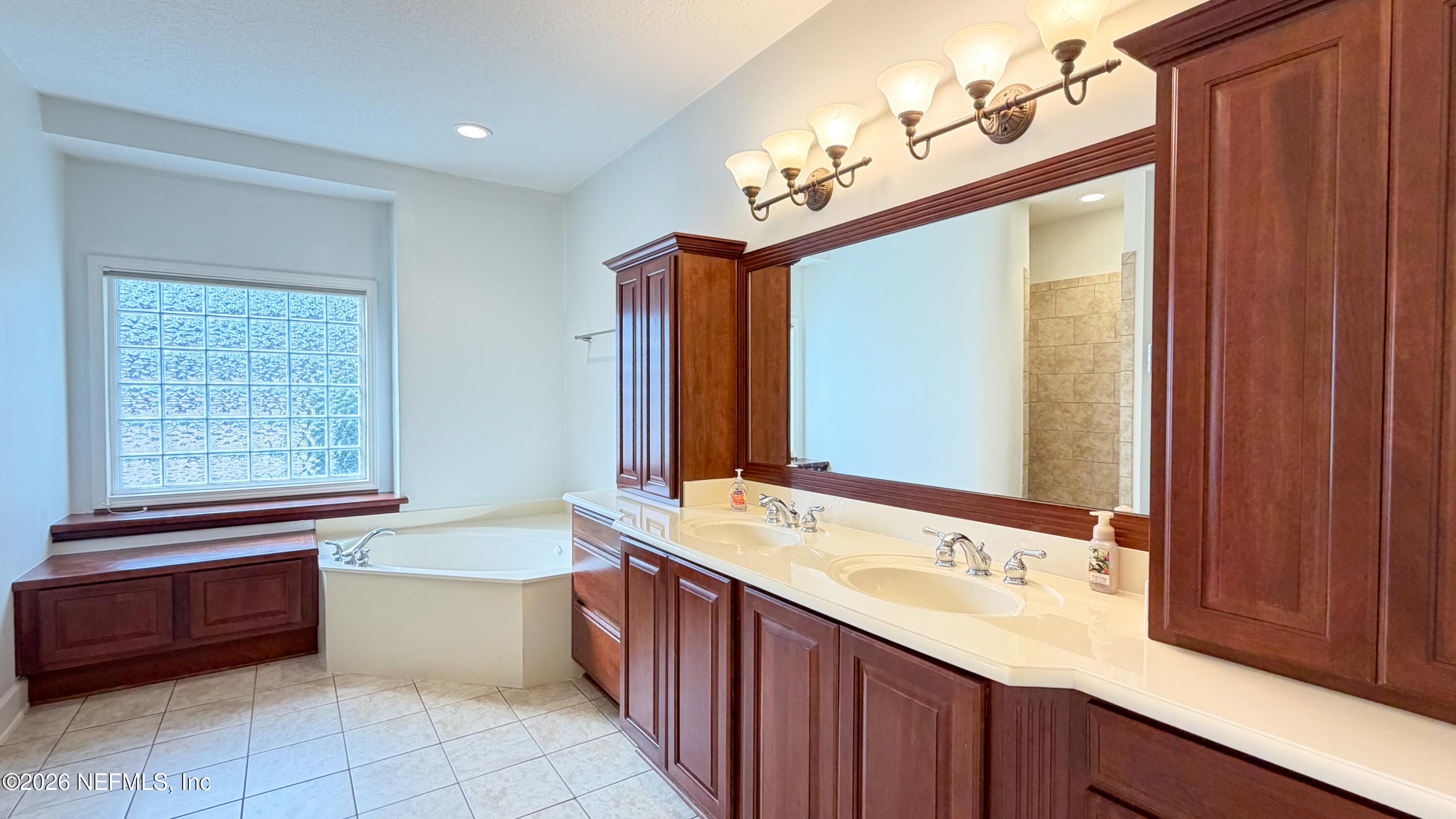 226 Towers Ranch Drive St. Augustine, FL 32092 - Photo 21 of 41 Primary Ensuite