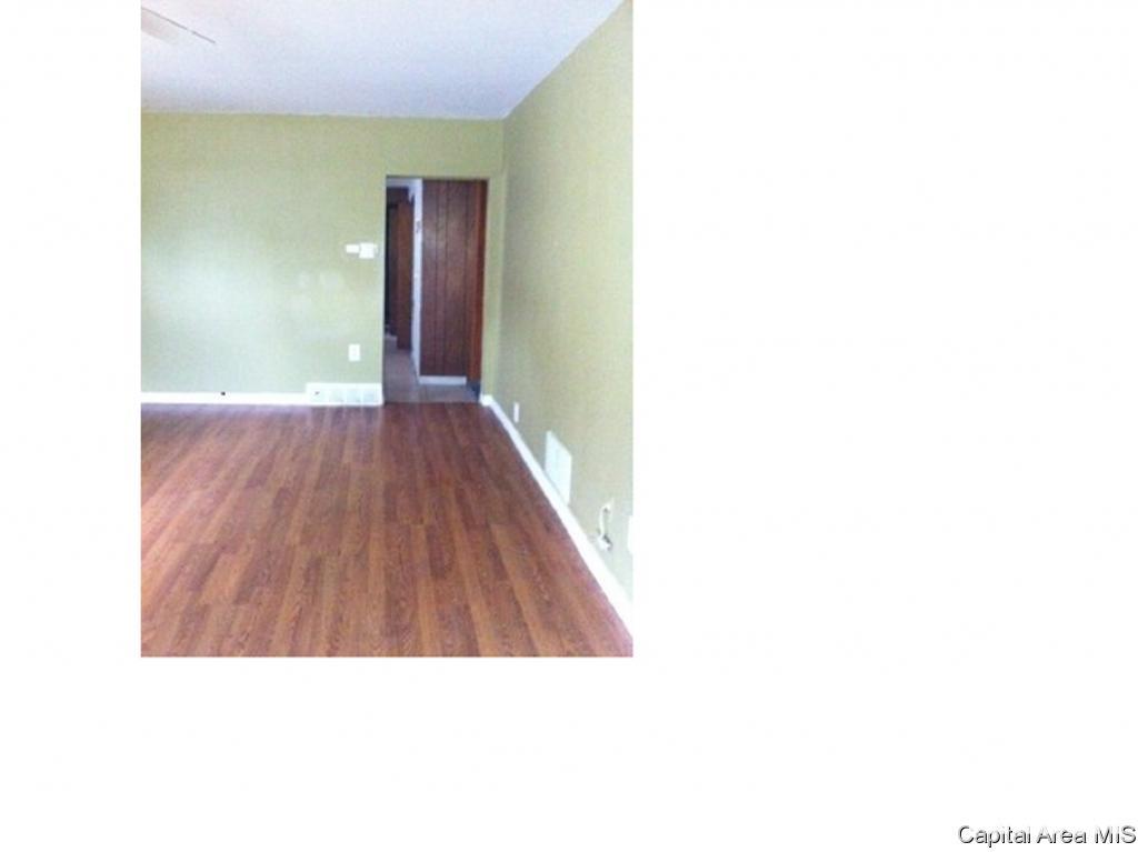 1849 South 16th Street Springfield, IL 62703 - Photo 3 of 10 Gallery Image 3