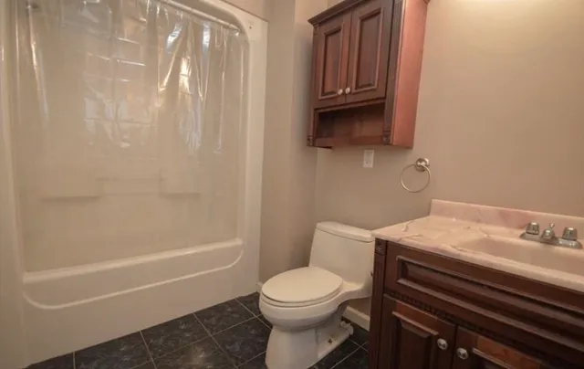 $3,900 | 0 Asbury Street, Unit 1, Topsfield, MA 01983