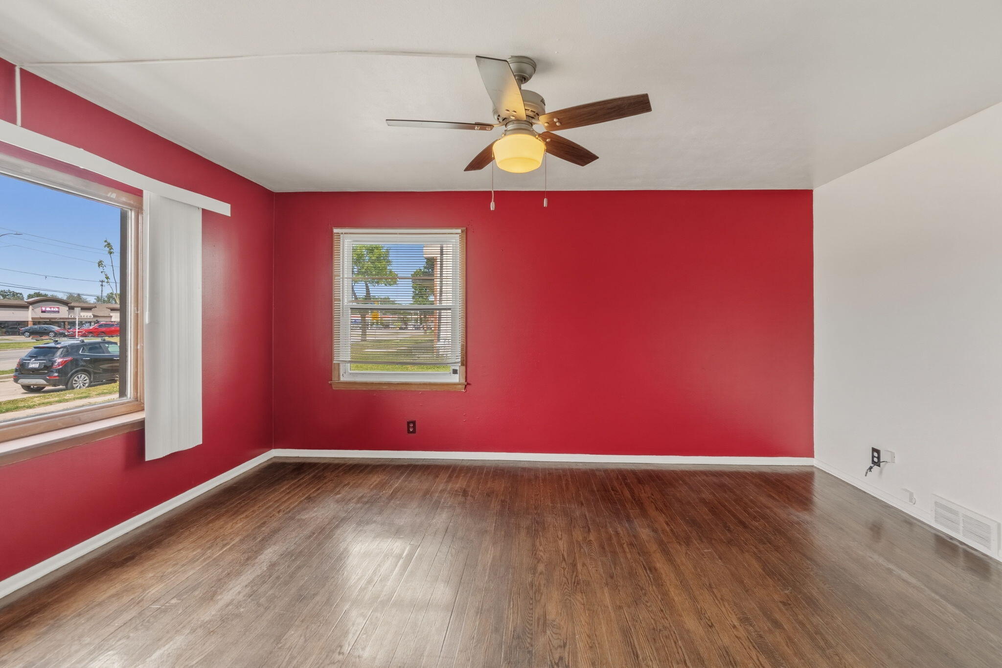 10501 West Silver Spring Drive Milwaukee, WI 53225 - Photo 42 of 57 21-web-or-mls-_DSC7899-HDR