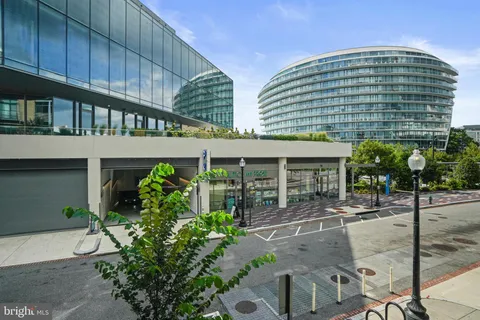 $349,900 | 1101 3rd Street Southwest, Unit 206, Washington, DC 20024