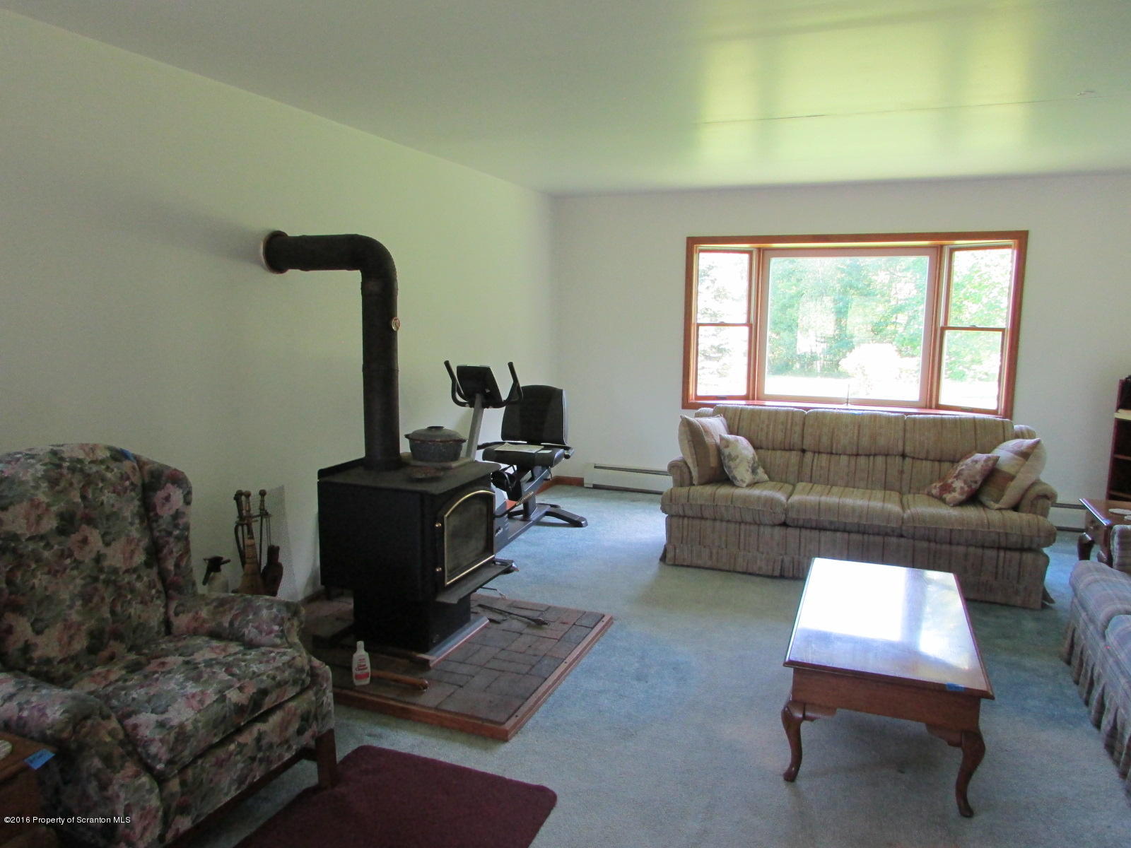 229 Lake Road Thompson, PA 18465 - Photo 10 of 36 Gallery Image 10