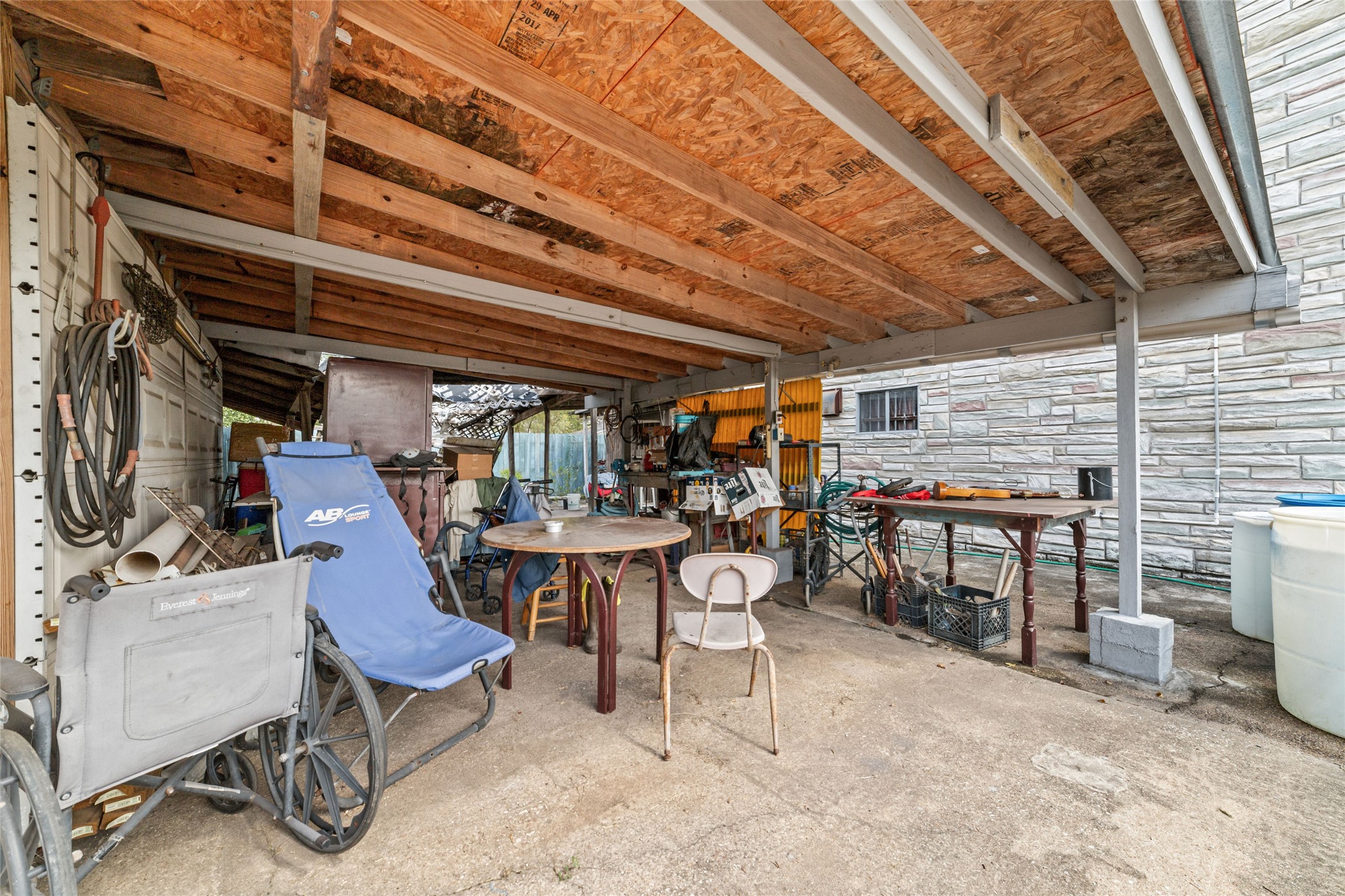 8023 Findlay Street Houston, TX 77017 - Photo 22 of 24 a view of an outdoor space