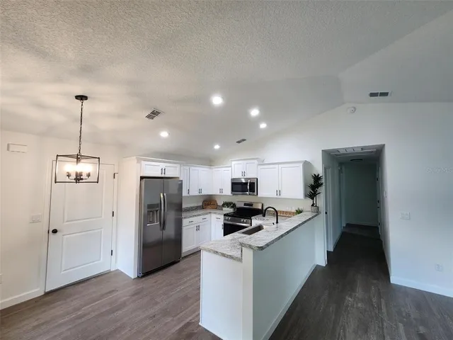 $220,000 | 24370 Falcon Avenue, Dunnellon, FL 34431