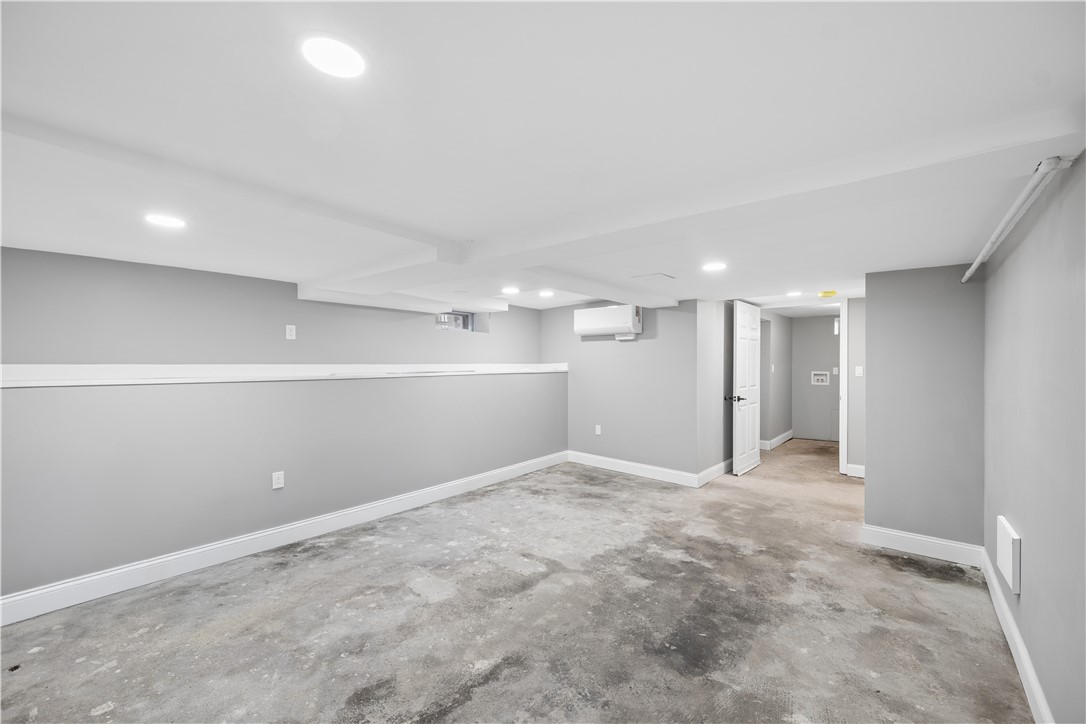 370 Pleasant Street Pawtucket, RI 02860 - Photo 18 of 21