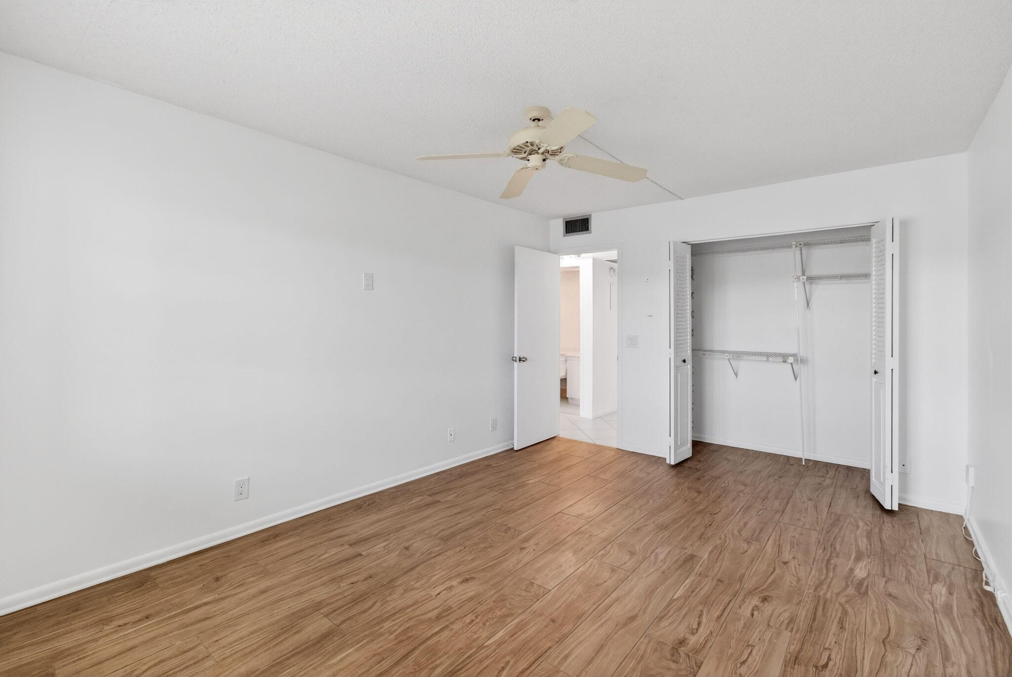 2027 Exeter Boca Raton, FL 33434 - Photo 34 of 100 34-web-or-mls-DSC_7785