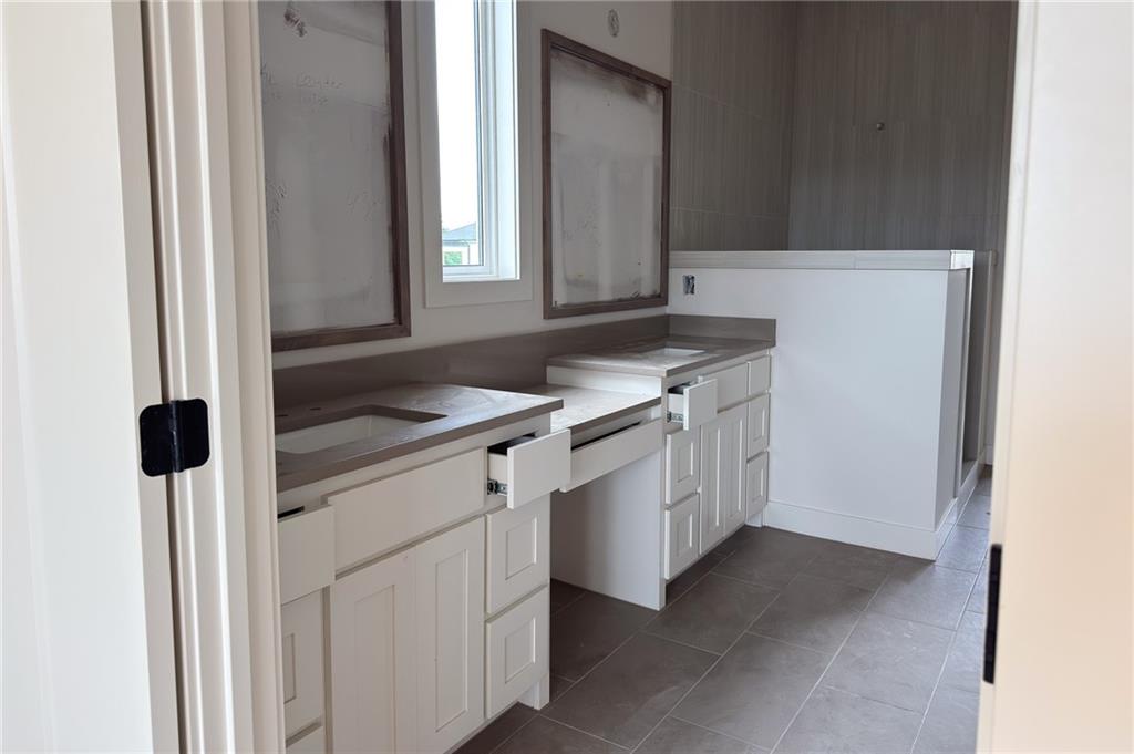 22077 West 99th Terrace Lenexa, KS 66220 - Photo 19 of 80