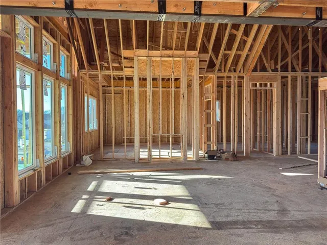 $886,232 | 22077 West 99th Terrace, Lenexa, KS 66220