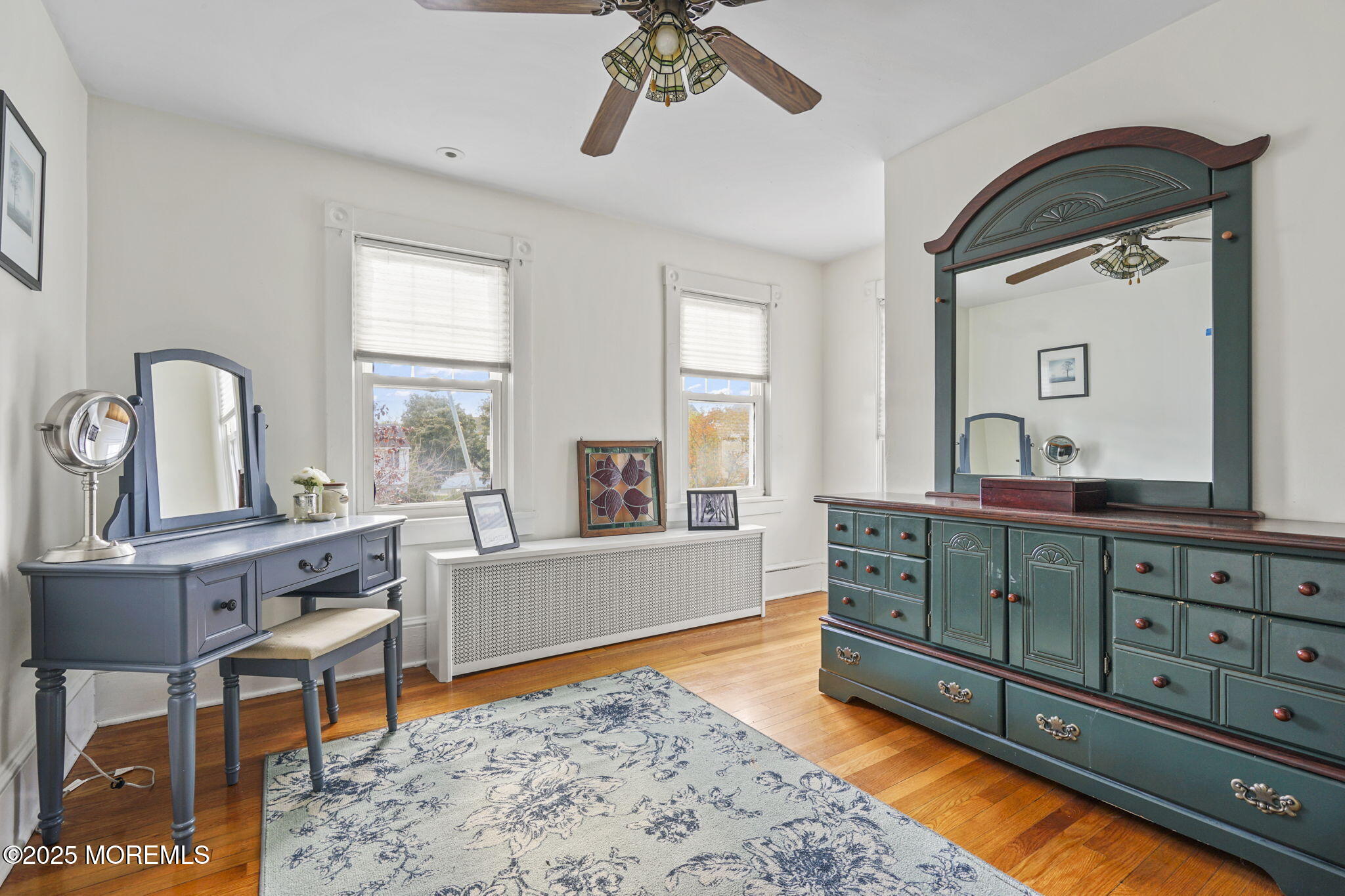 22 Albany Road Neptune Township, NJ 07753 - Photo 18 of 40 a living room with furniture