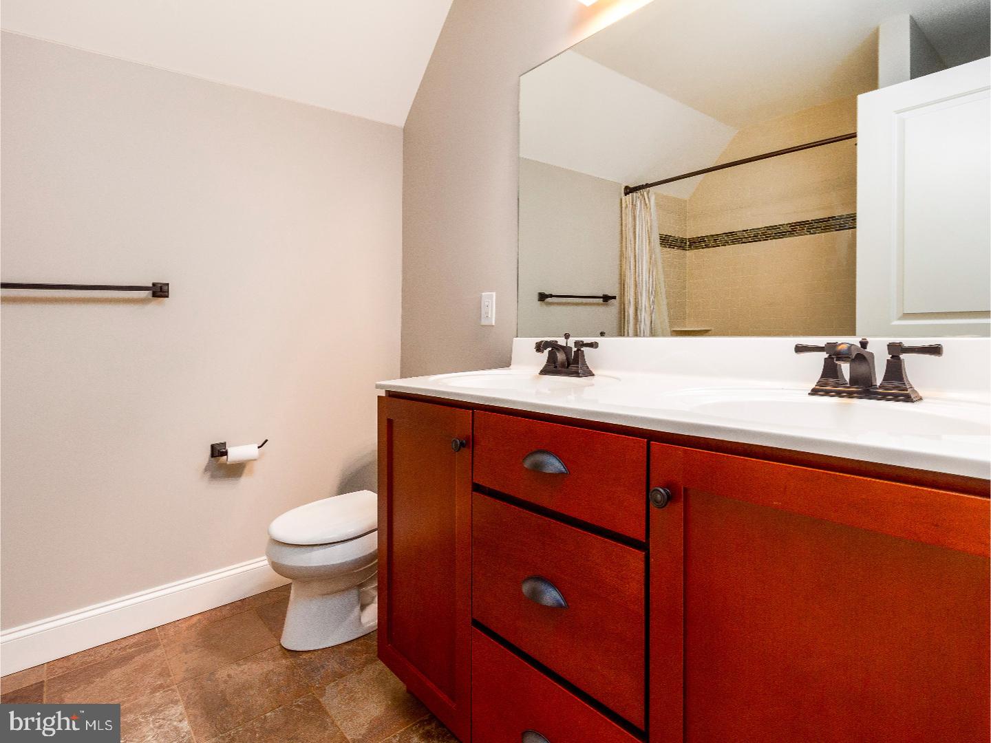 301 Bewley Road Havertown, PA 19083 - Photo 20 of 25