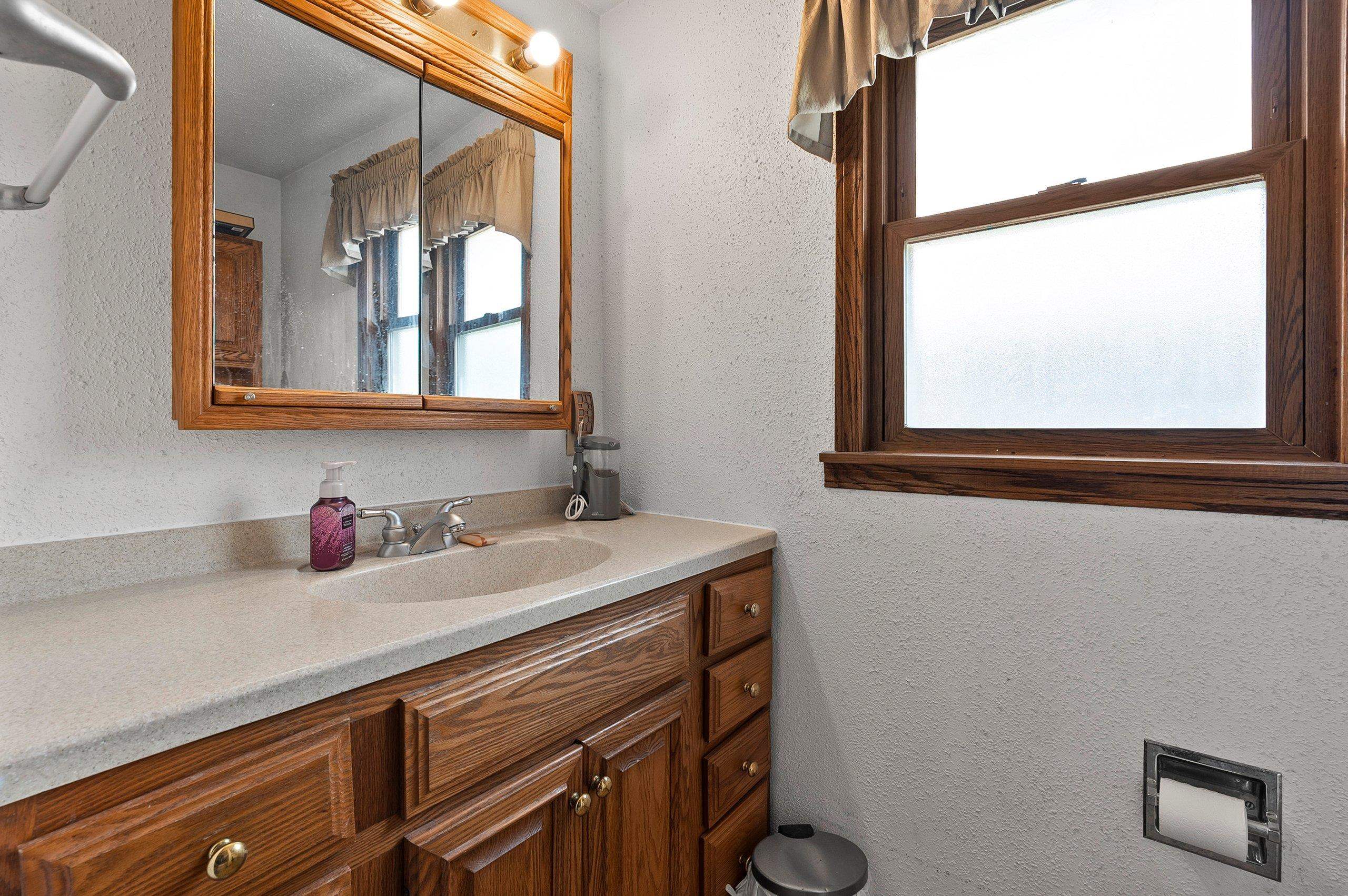 1727 30th Street Two Rivers, WI 54241 - Photo 24 of 44