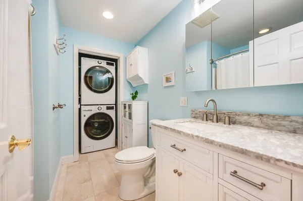 $519,000 | 39 Chestnut Street, Unit 2C, Stoneham, MA 02180