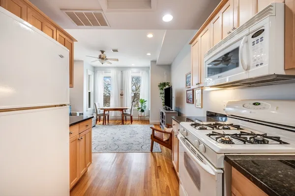 $519,000 | 39 Chestnut Street, Unit 2C, Stoneham, MA 02180