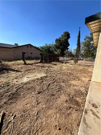 $299,999 | 16345 Cashew Street, Hesperia, CA 92345