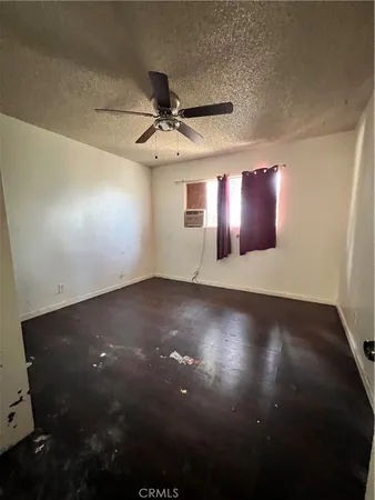 $299,999 | 16345 Cashew Street, Hesperia, CA 92345