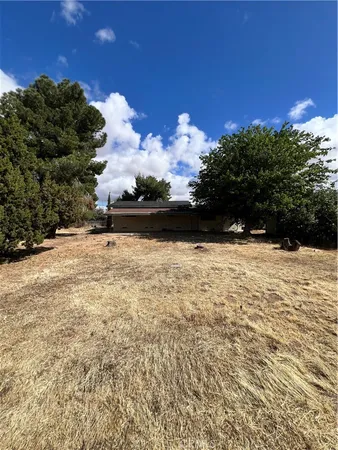 $299,999 | 16345 Cashew Street, Hesperia, CA 92345