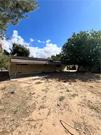 $299,999 | 16345 Cashew Street, Hesperia, CA 92345
