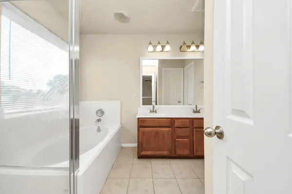 $275,000 | 2406 Gwenfair Drive, Spring, TX 77373