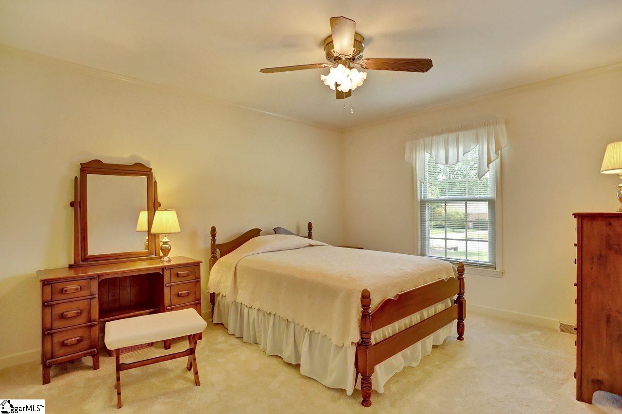 209 Sugar Creek Road Greer, SC 29650 - Photo 14 of 20 Gallery Image 14