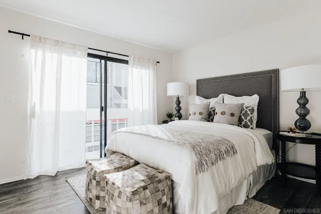 $750,000 | 4652 Don Lorenzo Drive, Unit A, Los Angeles, CA 90008