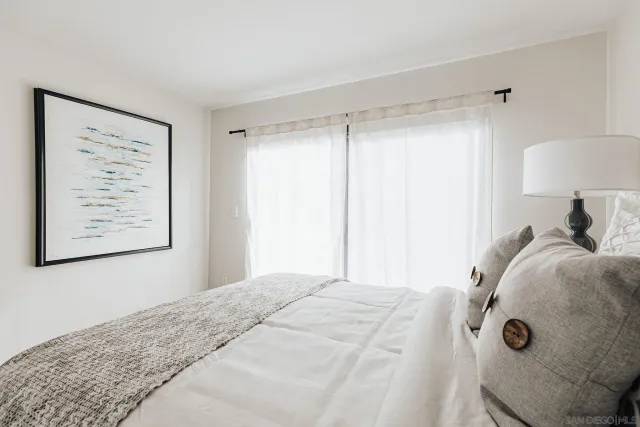 $750,000 | 4652 Don Lorenzo Drive, Unit A, Los Angeles, CA 90008