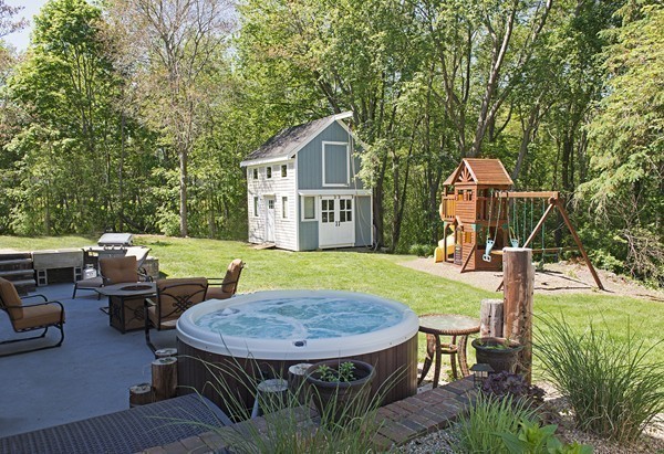 95 Linebrook Road Ipswich, MA 01938 - Photo 14 of 14 Gallery Image 14