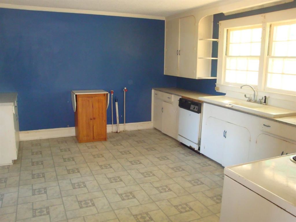 326 Burts Garage Road Anderson, SC 29626 - Photo 10 of 18