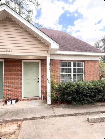 $1,495 | 1921 Fannie Drive, Unit 2, Tallahassee, FL 32303