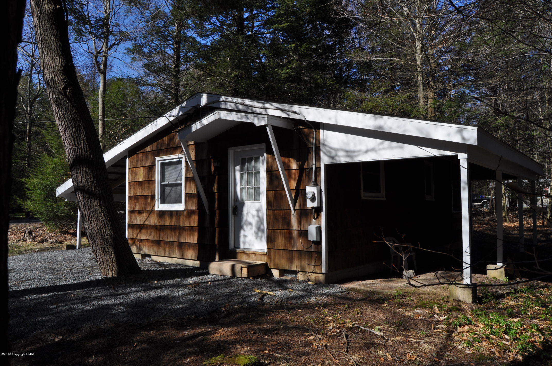 411 Pocono Road Albrightsville, PA 18210 - Photo 13 of 15 DSC_0011