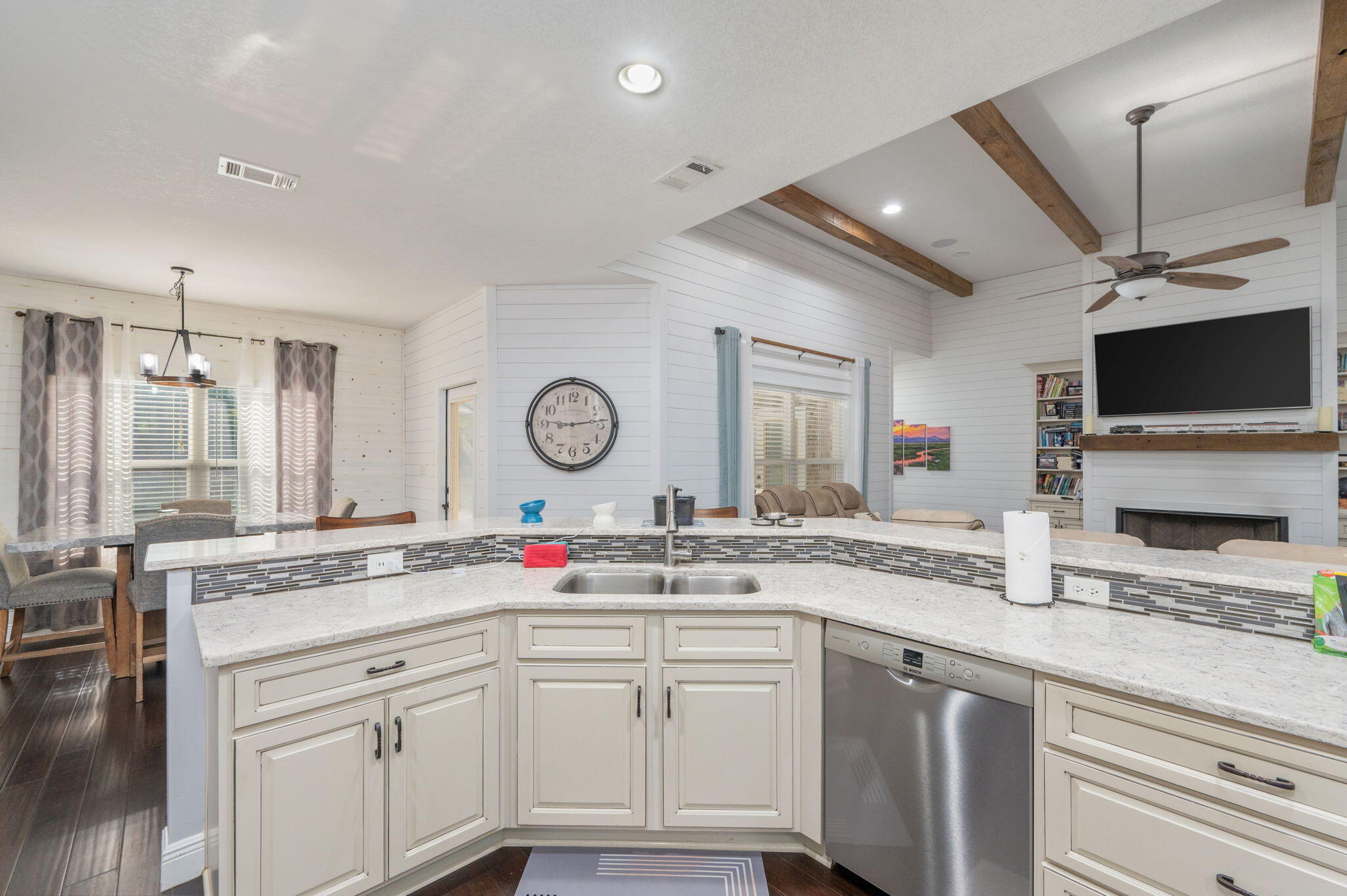 5777 Wildwood Road Crestview, FL 32536 - Photo 17 of 68 Kitchen