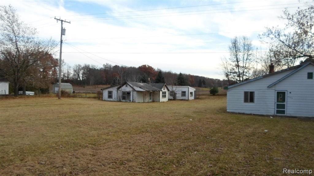 8724 Maltby Road Brighton, MI 48116 - Photo 10 of 10 002.JPG