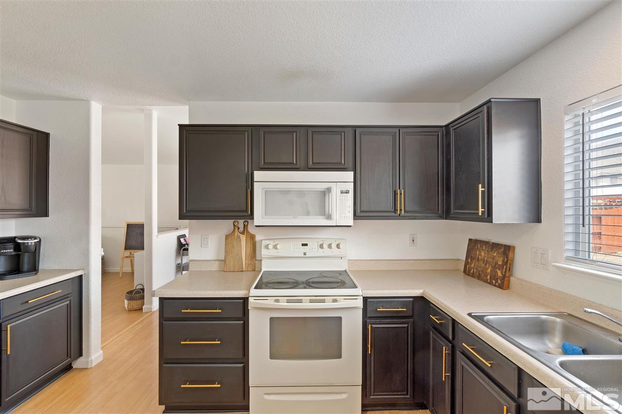 17805 Boxelder Court Reno, NV 89508 - Photo 12 of 32 Photo 12