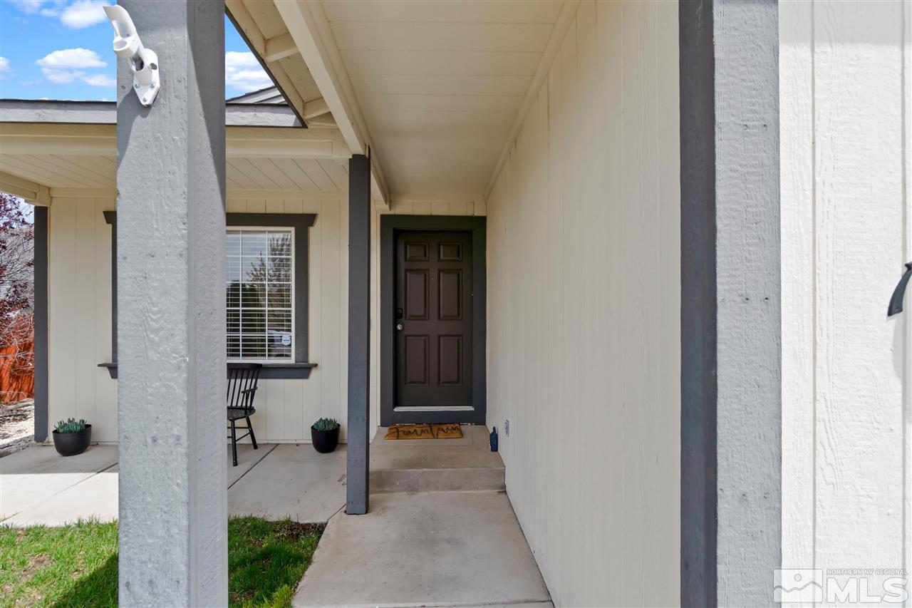 17805 Boxelder Court Reno, NV 89508 - Photo 4 of 32 Photo 4
