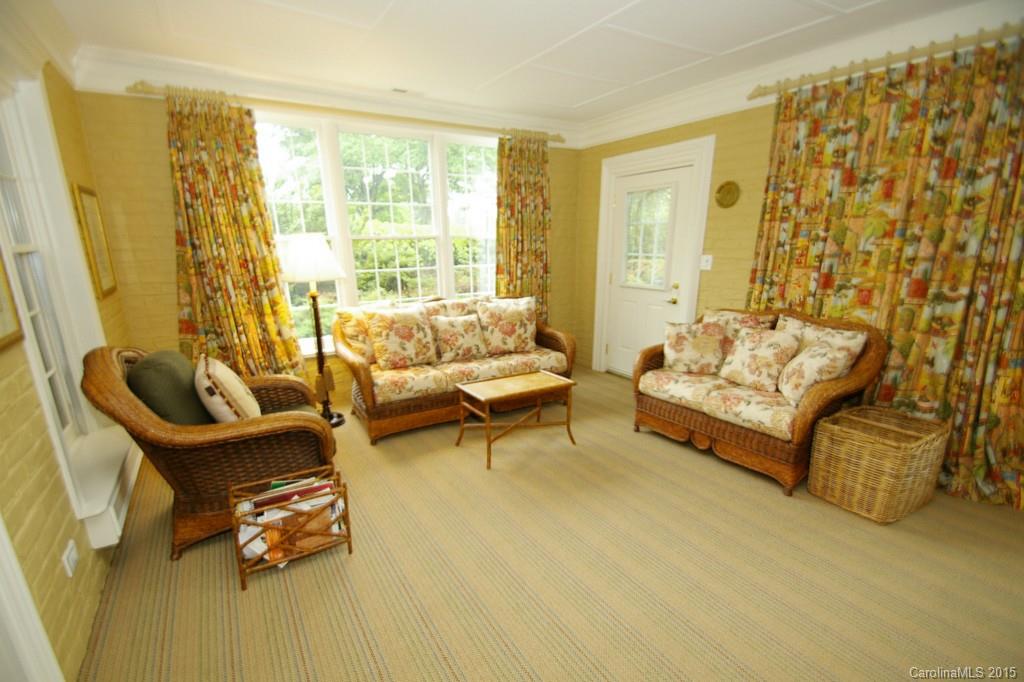 4904 Sentinel Post Road Charlotte, NC 28226 - Photo 17 of 24 Gallery Image 17