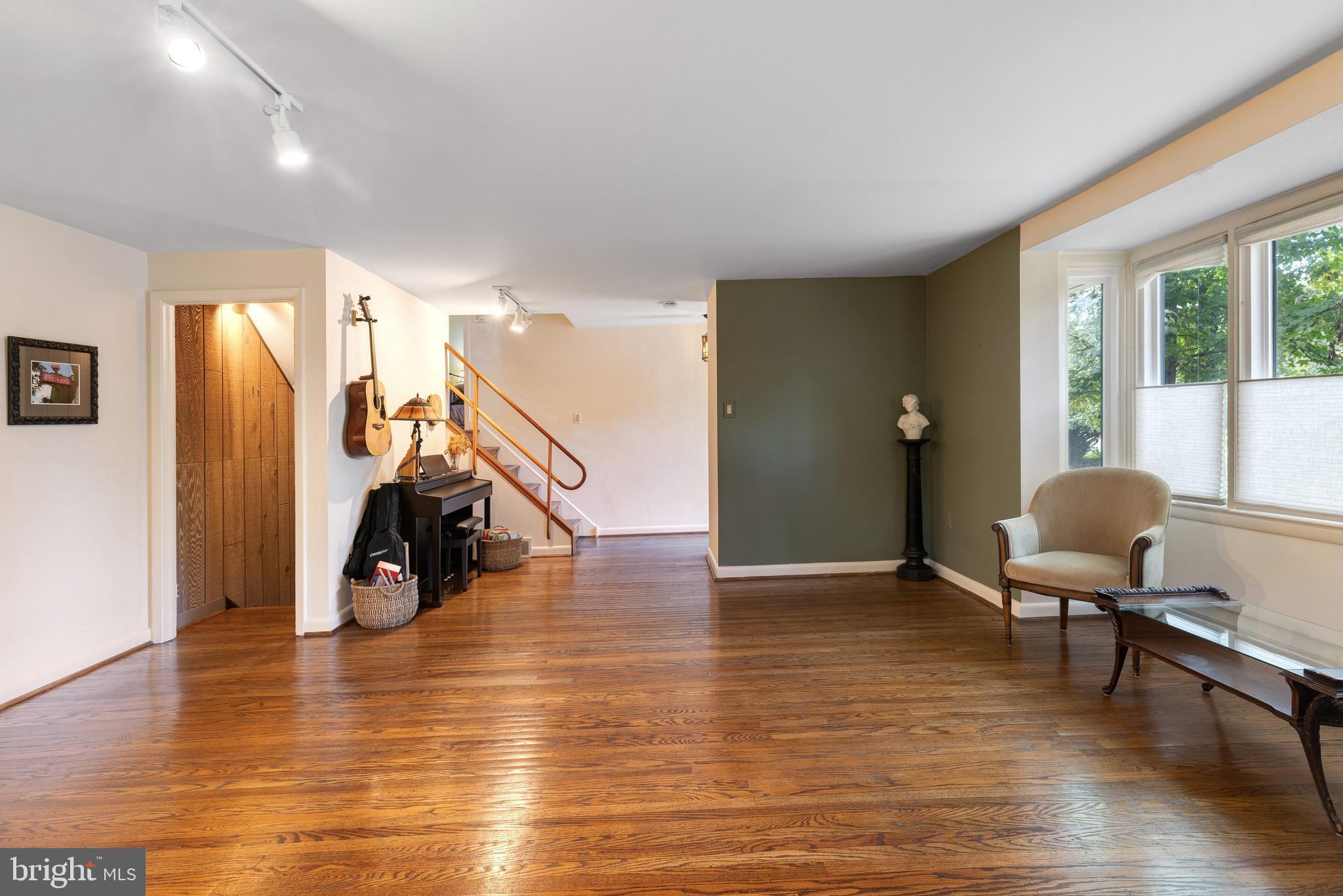 2390 Terwood Road Huntingdon Valley, PA 19006 - Photo 4 of 36 a view of a room with furniture and wooden floor