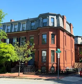 $2,395,000 | 407 A Broadway, Cambridge, MA 02138